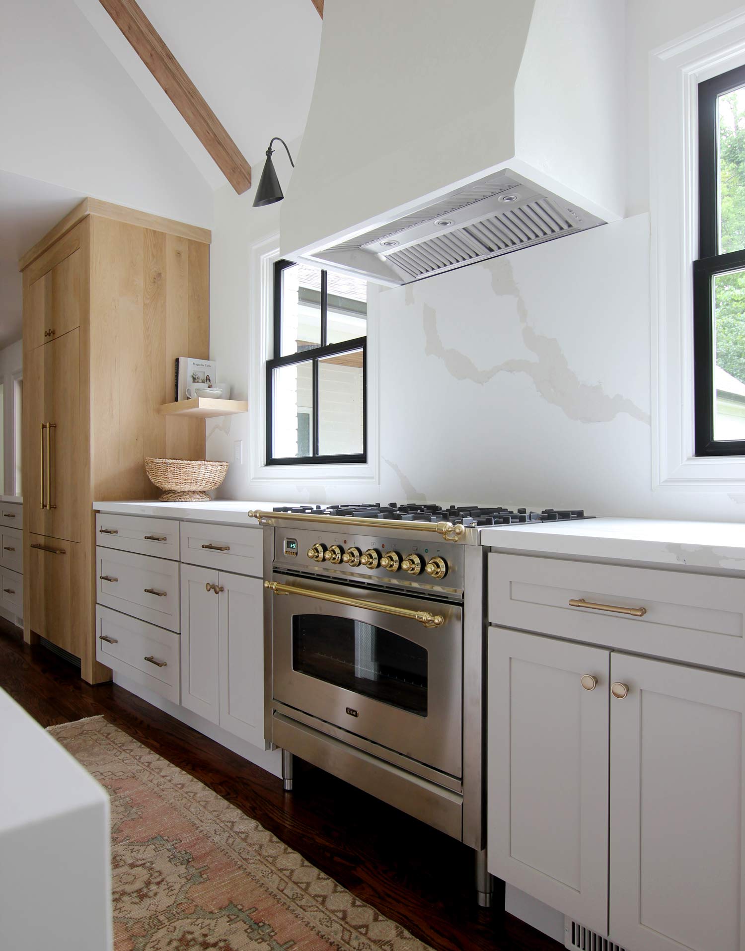 What is the Best Height for a Range Hood